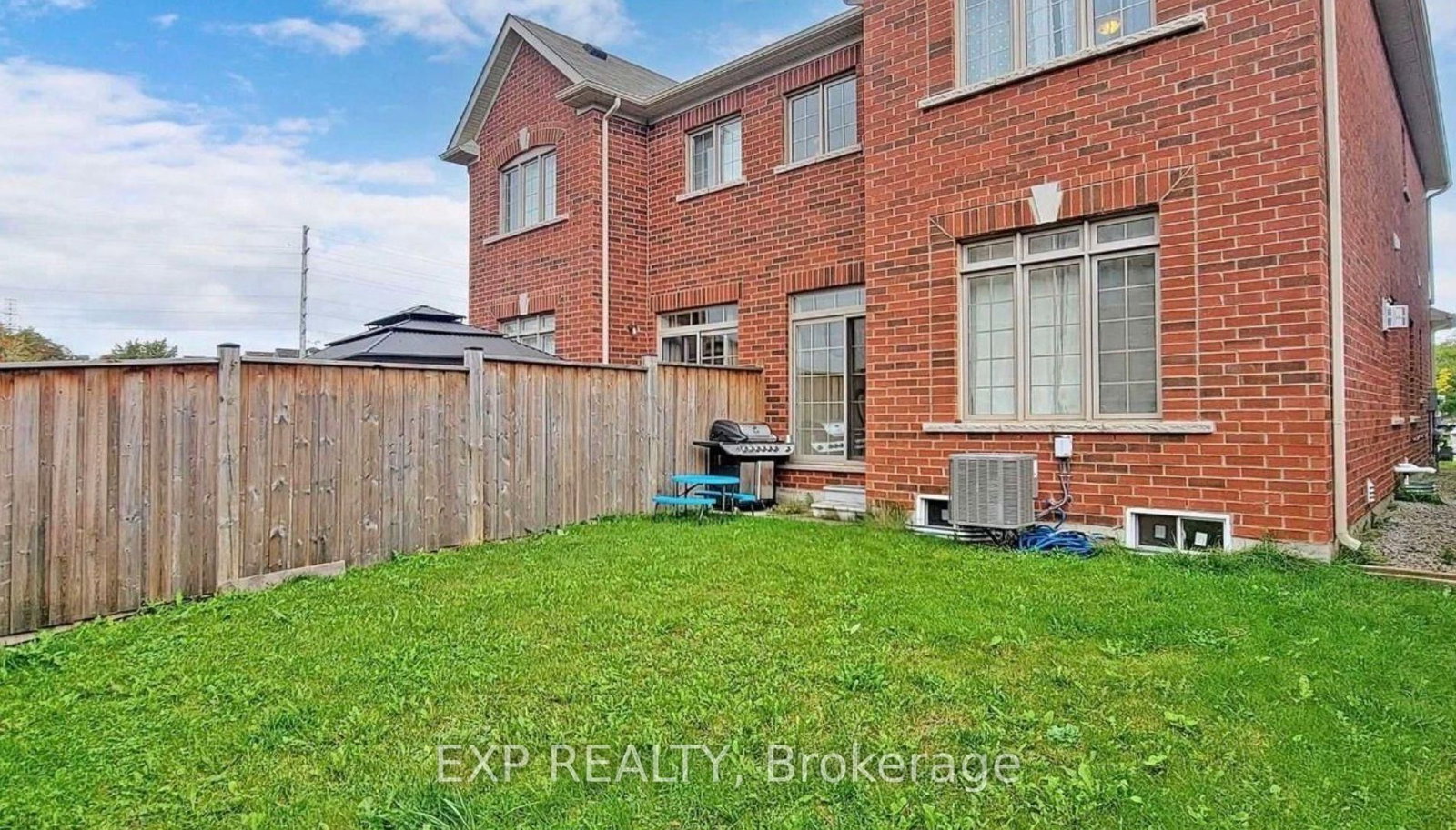 625 Sweetwater Crescent - Photo 11