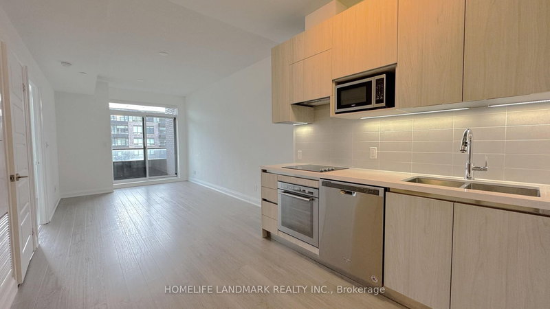 732 - 15 Water Walk Dr, Markham, L6G 0G2 | Image 3