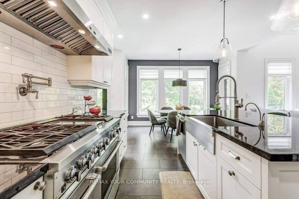 3 Strathroy Crescent - Photo 17