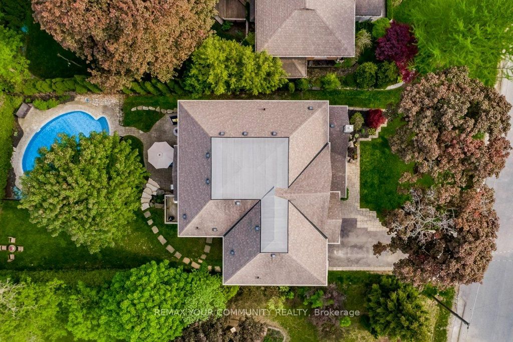 3 Strathroy Crescent - Photo 37