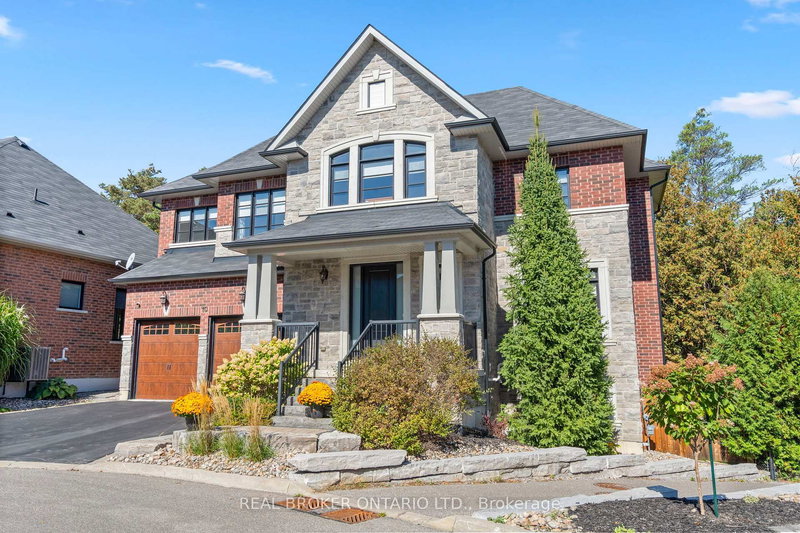 10 Os James Hunt Crt, Uxbridge, L9P 0E3 | Image 2