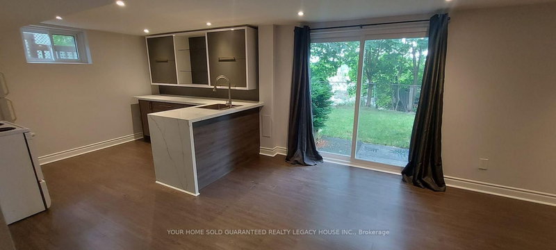 (Basement) - 406 Orsi Ave, Bradford West Gwillimbury, L3Z 1B9 | Image 3