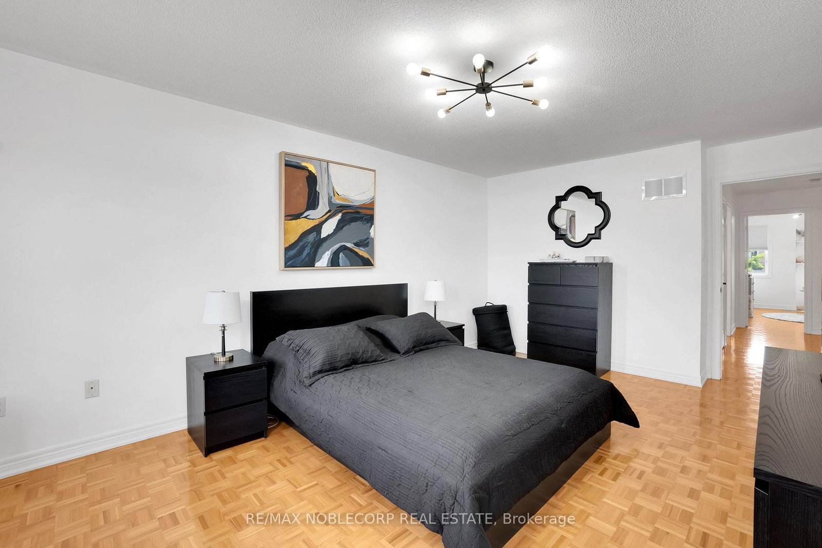 239 Royal Appian Crescent - Photo 21