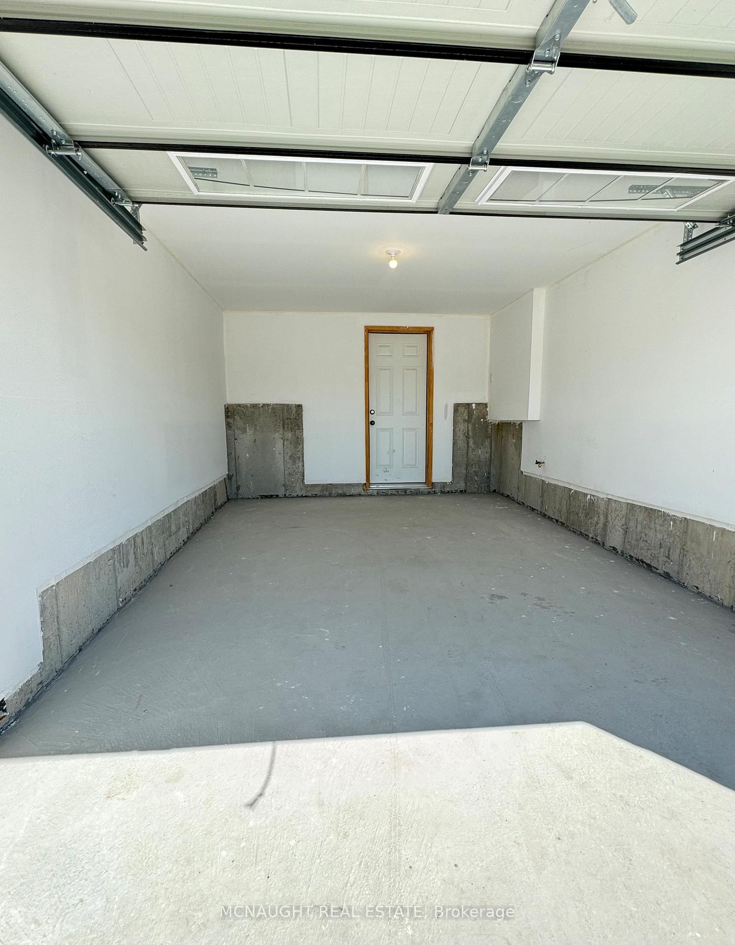 39 Lawrence D. Pridham Avenue - Photo 19