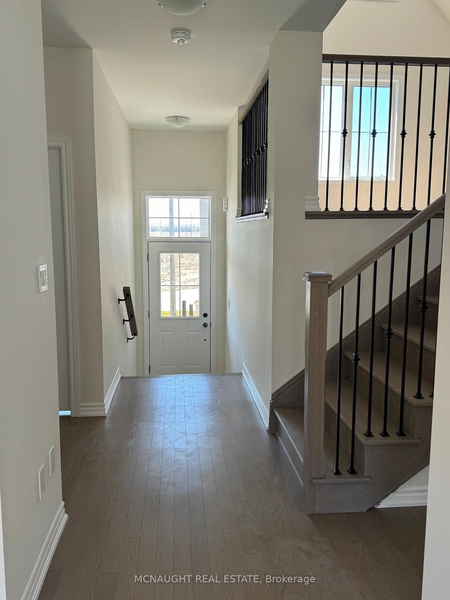 39 Lawrence D. Pridham Avenue - Photo 2