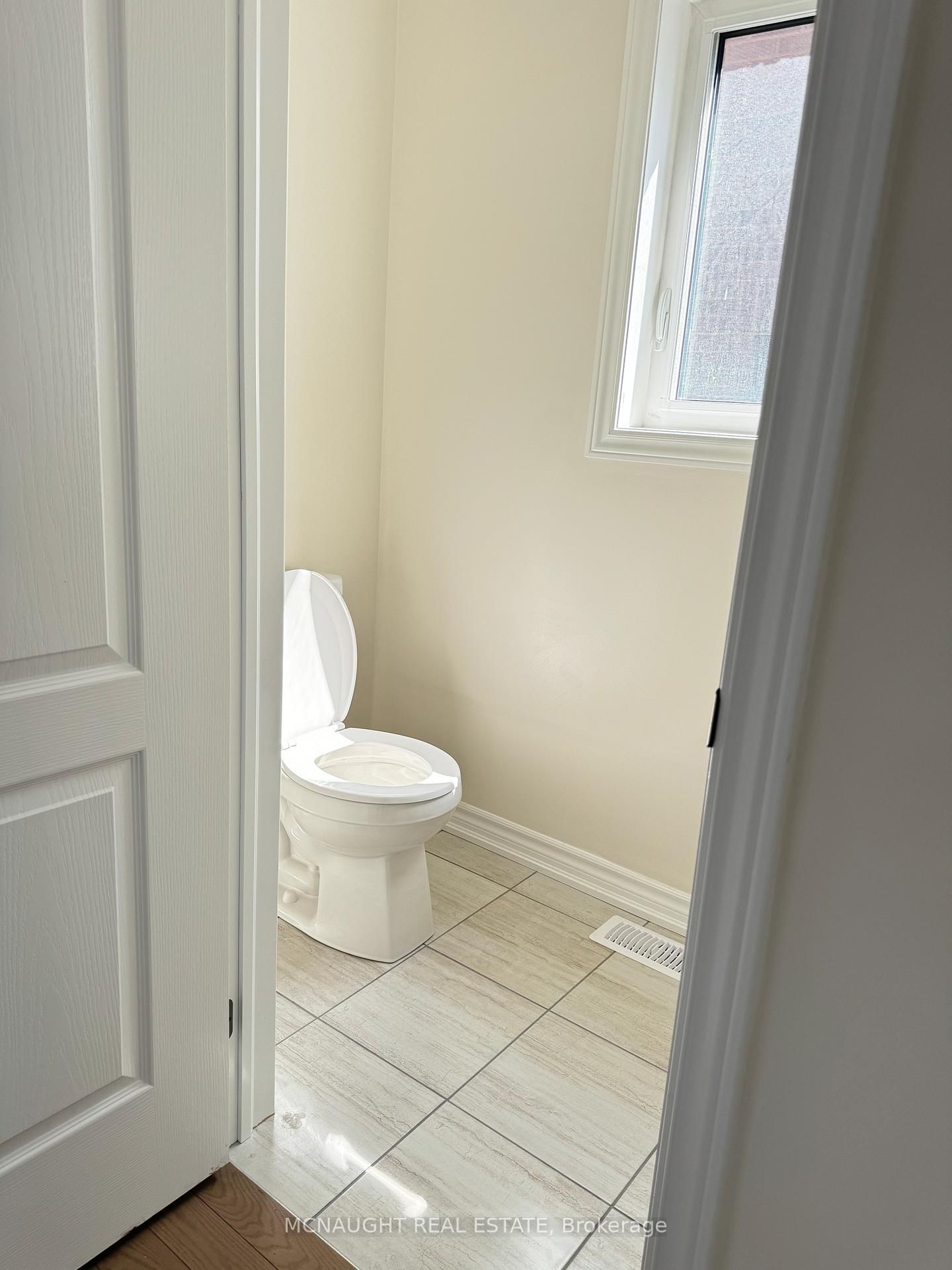 39 Lawrence D. Pridham Avenue - Photo 7