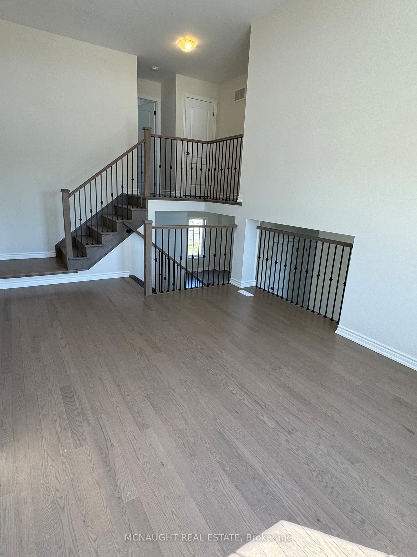 39 Lawrence D. Pridham Avenue - Photo 8