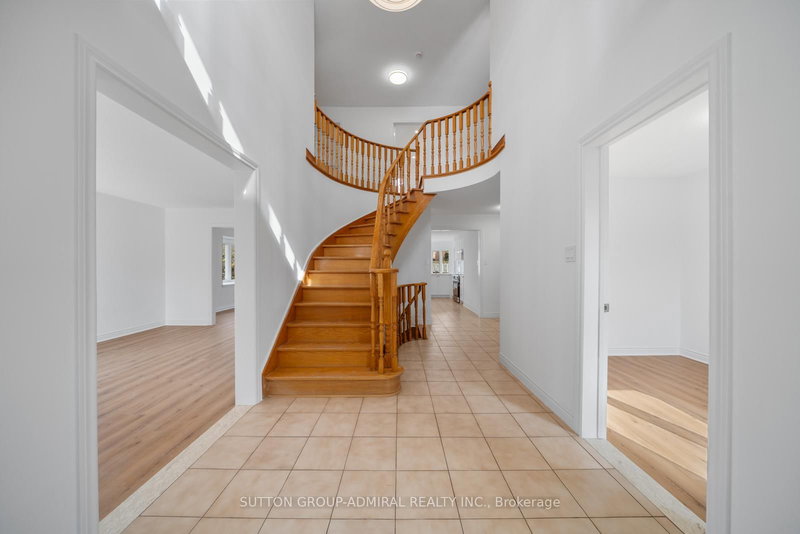 295 Fifth Ave, Vaughan, L4L 7A8 | Image 3