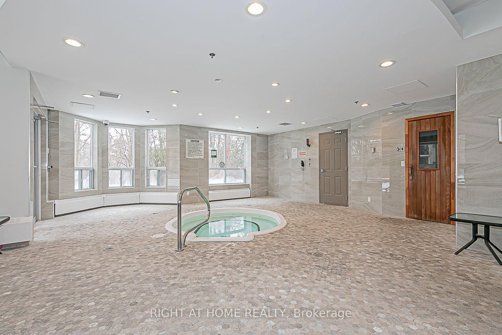 8 Maison Parc Court, Unit 305 - Photo 23