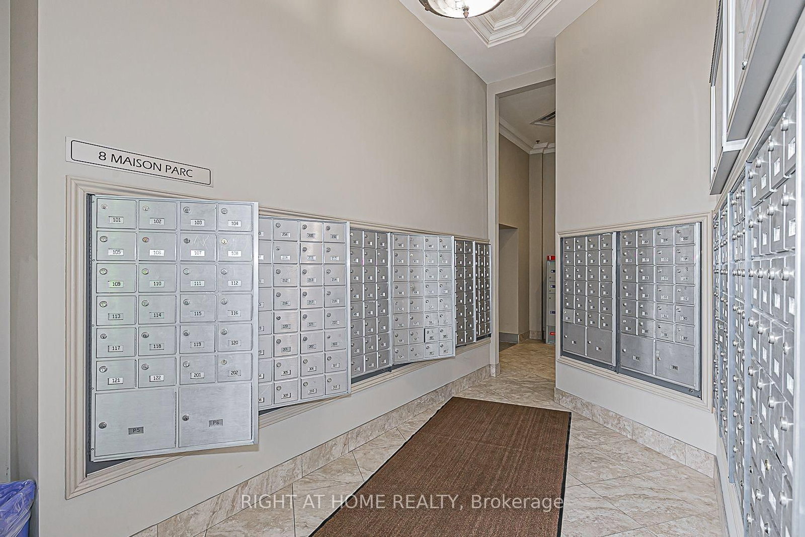 8 Maison Parc Court, Unit 305 - Photo 26