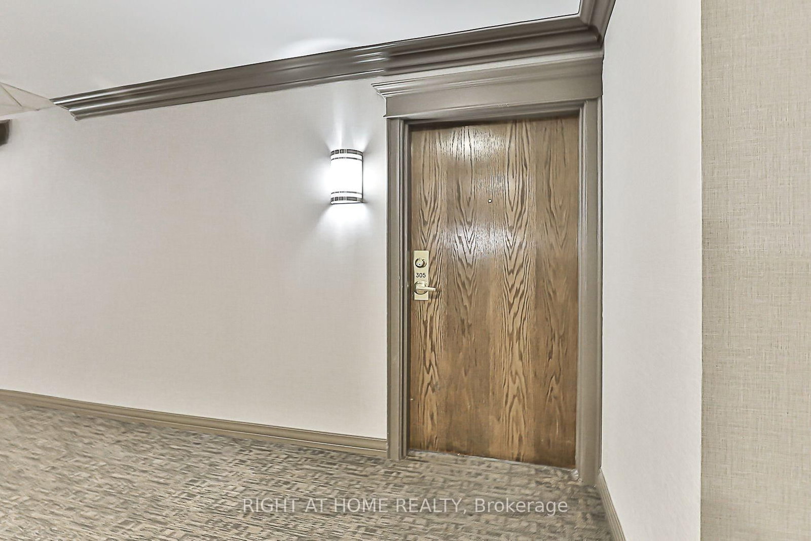 8 Maison Parc Court, Unit 305 - Photo 6