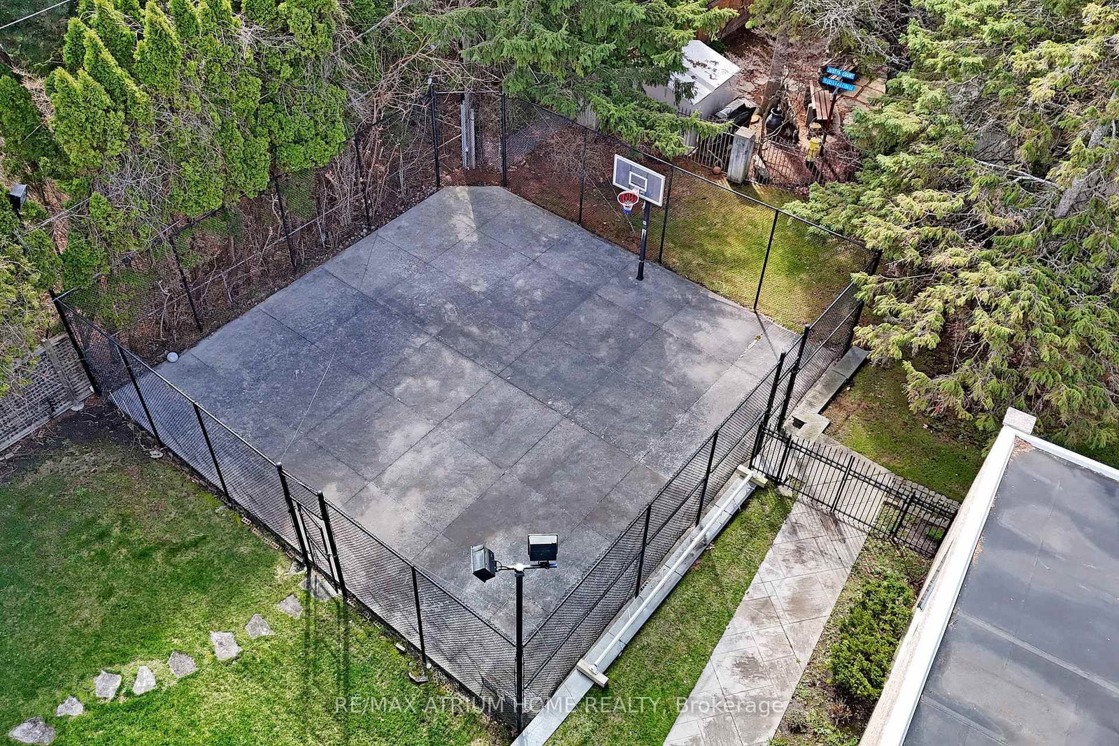 19 Limcombe Drive - Photo 42