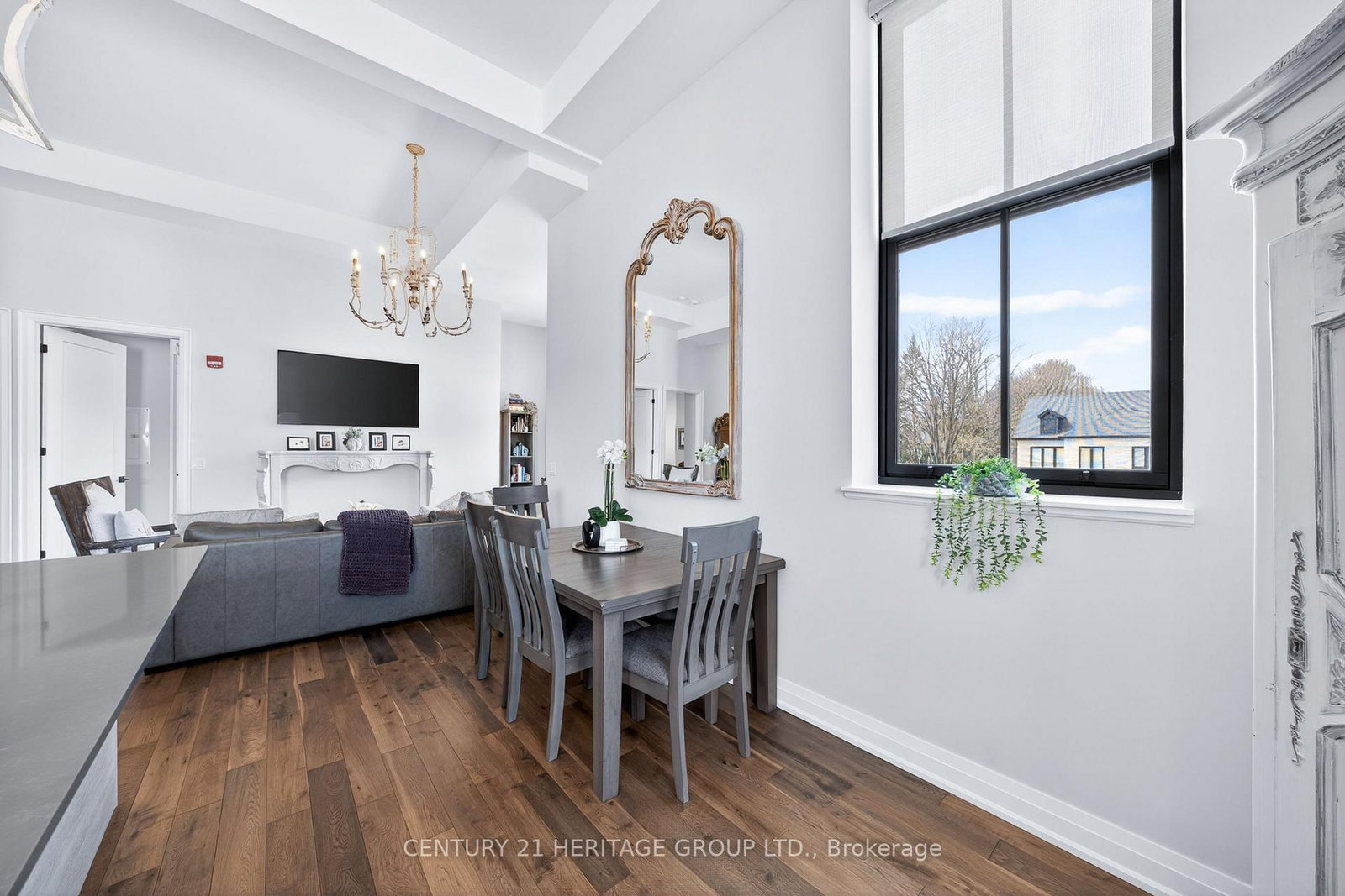 400 Park Avenue, Unit 304 - Photo 13