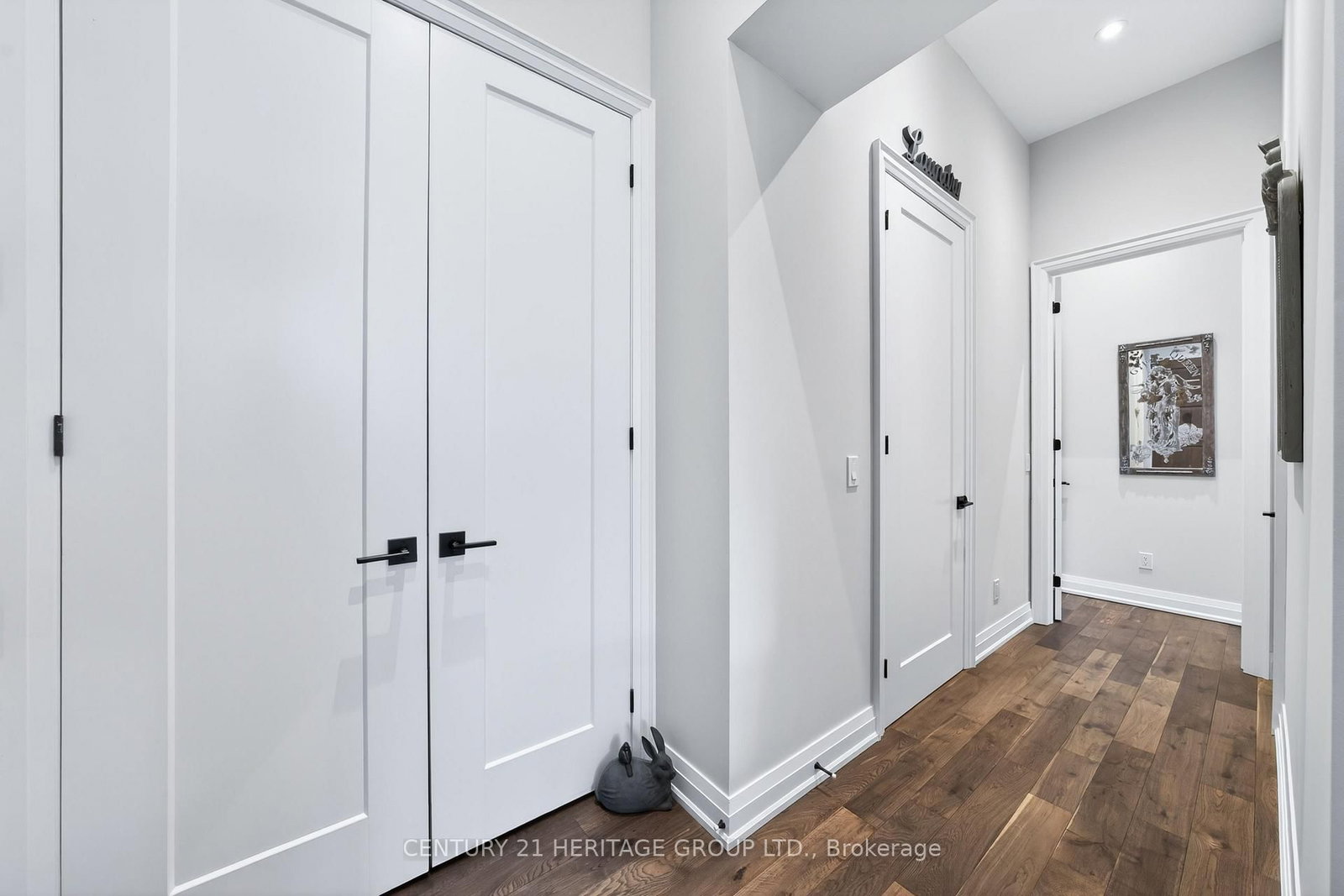 400 Park Avenue, Unit 304 - Photo 16