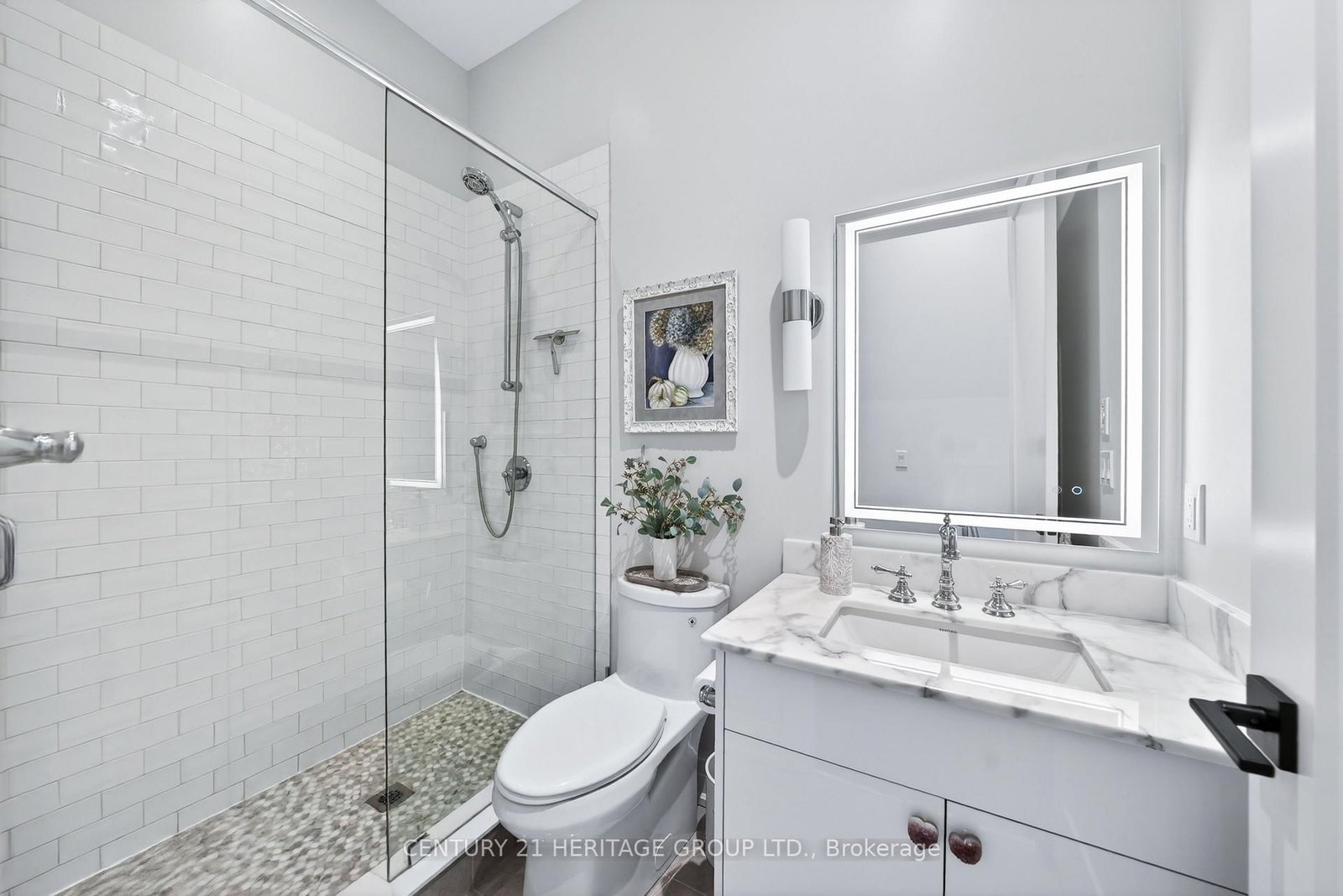 400 Park Avenue, Unit 304 - Photo 21
