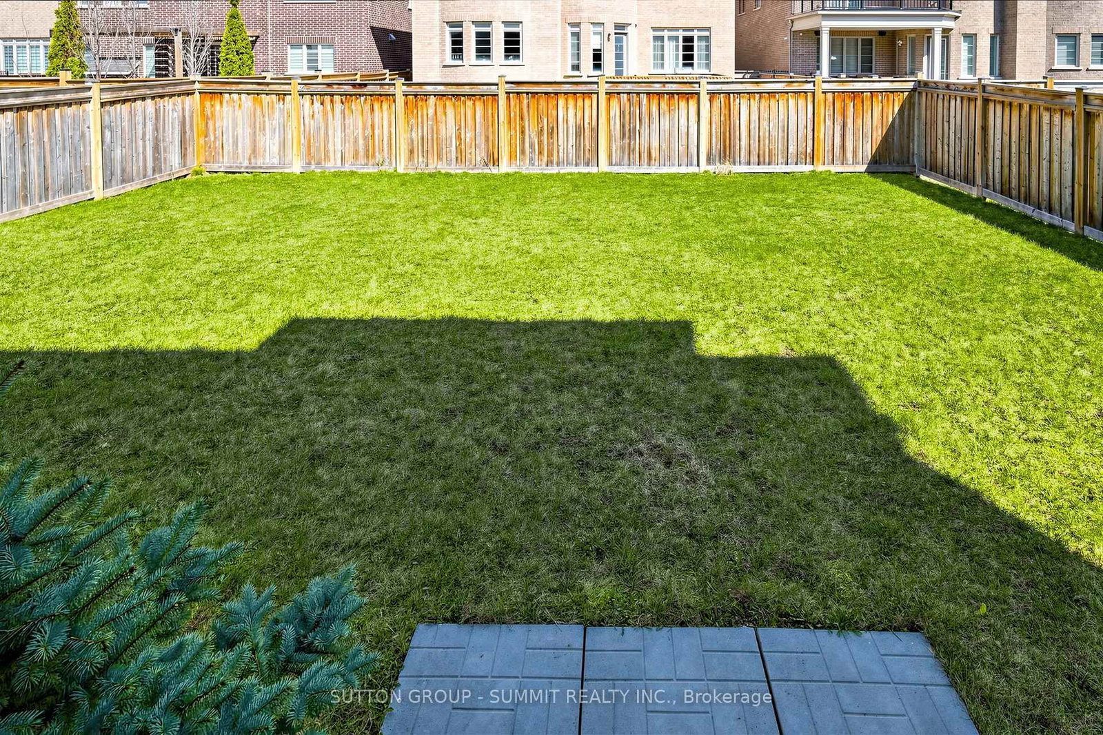 22 PORT ROYAL Avenue, Unit MAIN FLOOR - Photo 30