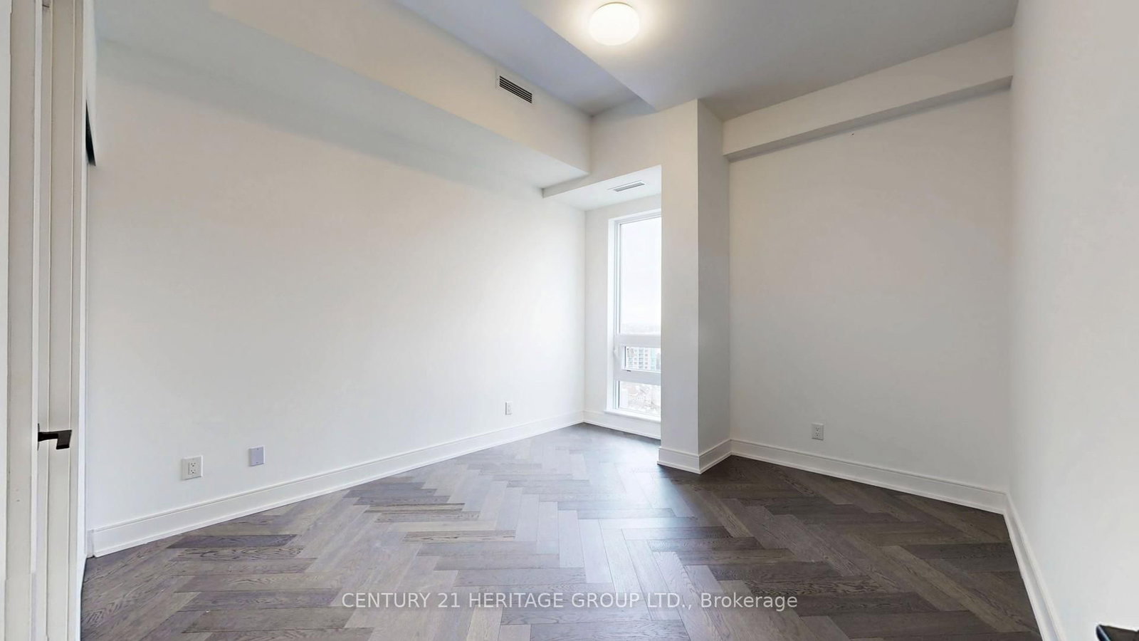 8888 Yonge Street, Unit 1205 - Photo 31