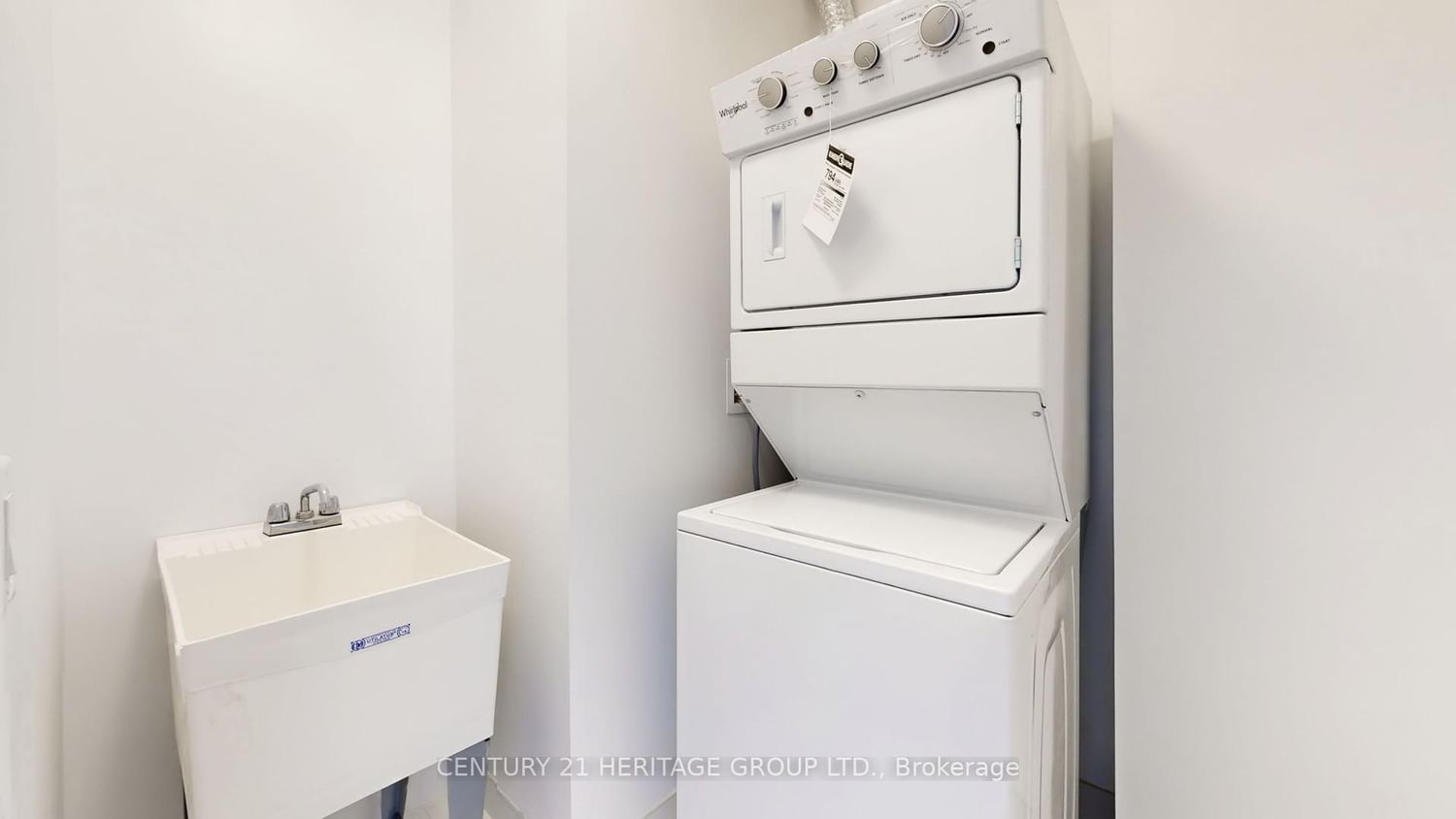 8888 Yonge Street, Unit 1205 - Photo 37