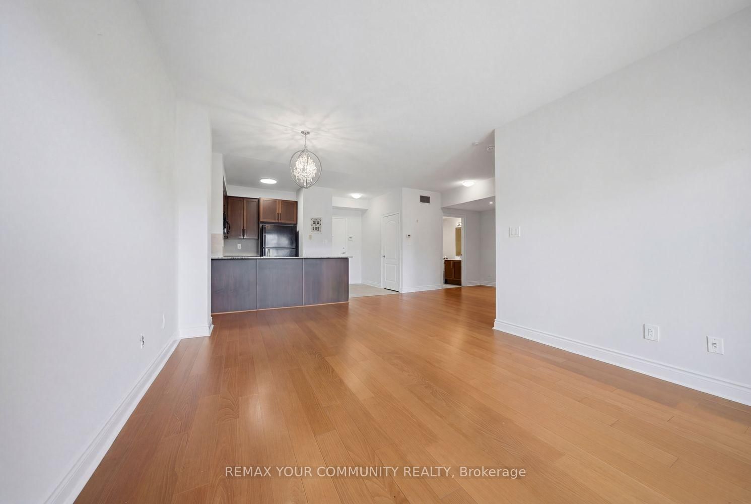 160 Woodbridge Avenue, Unit 409 - Photo 17