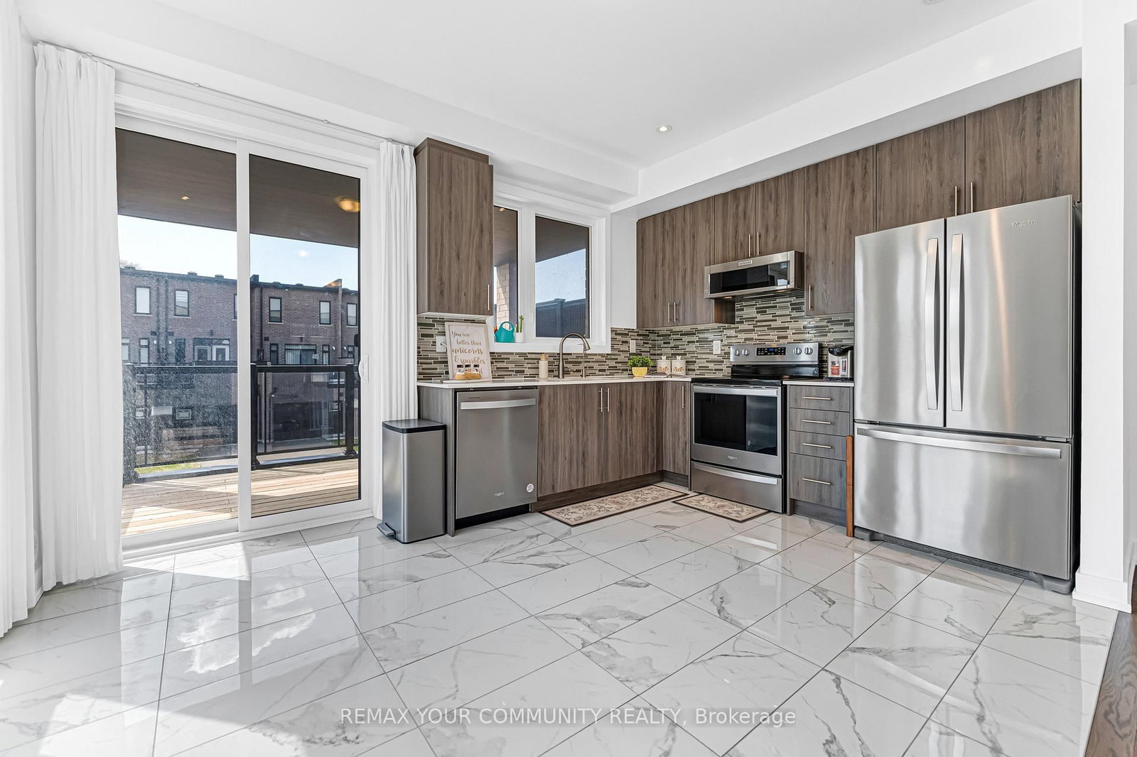 92 Stauffer Crescent - Photo 10