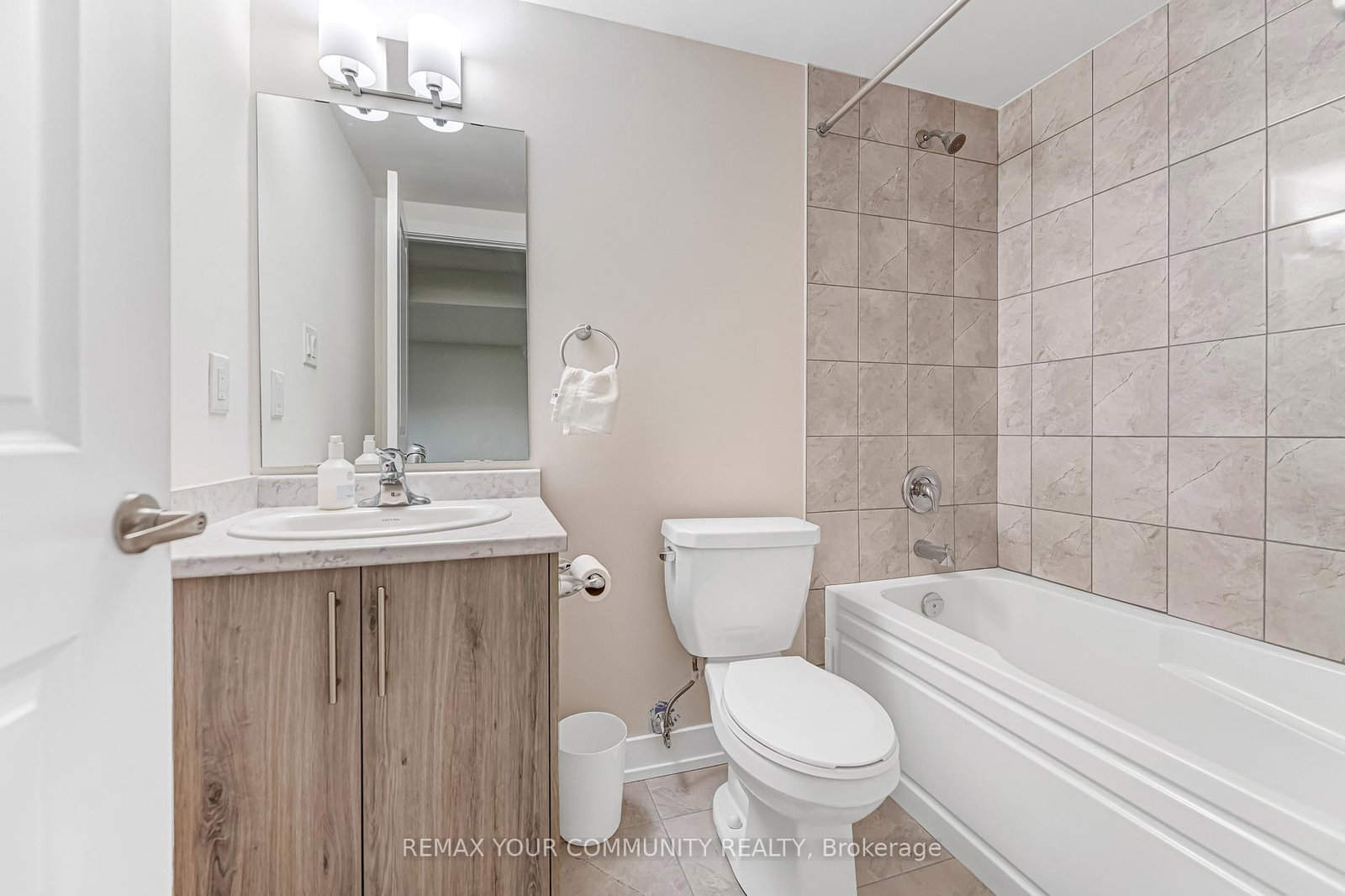 92 Stauffer Crescent - Photo 21