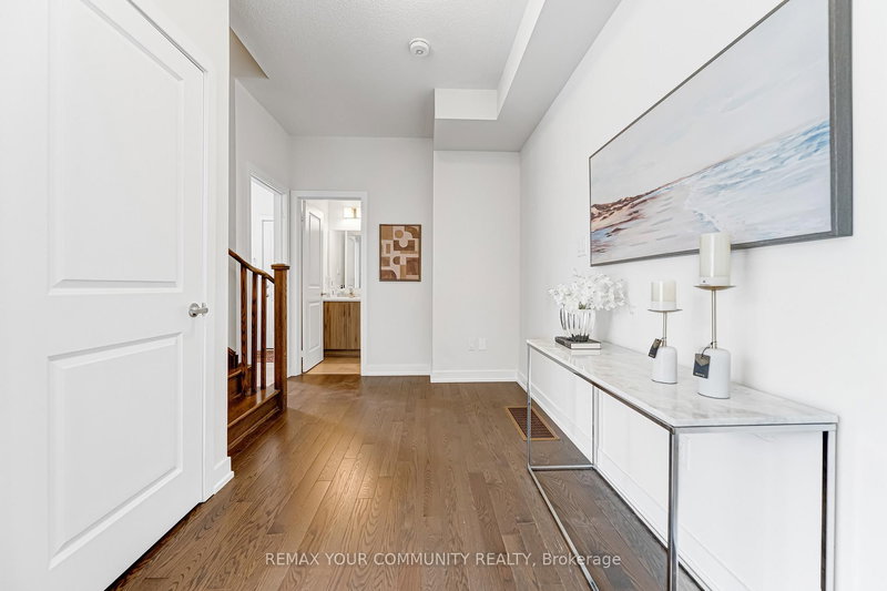 92 Stauffer Cres, Markham, L6B 1R1 | Image 3