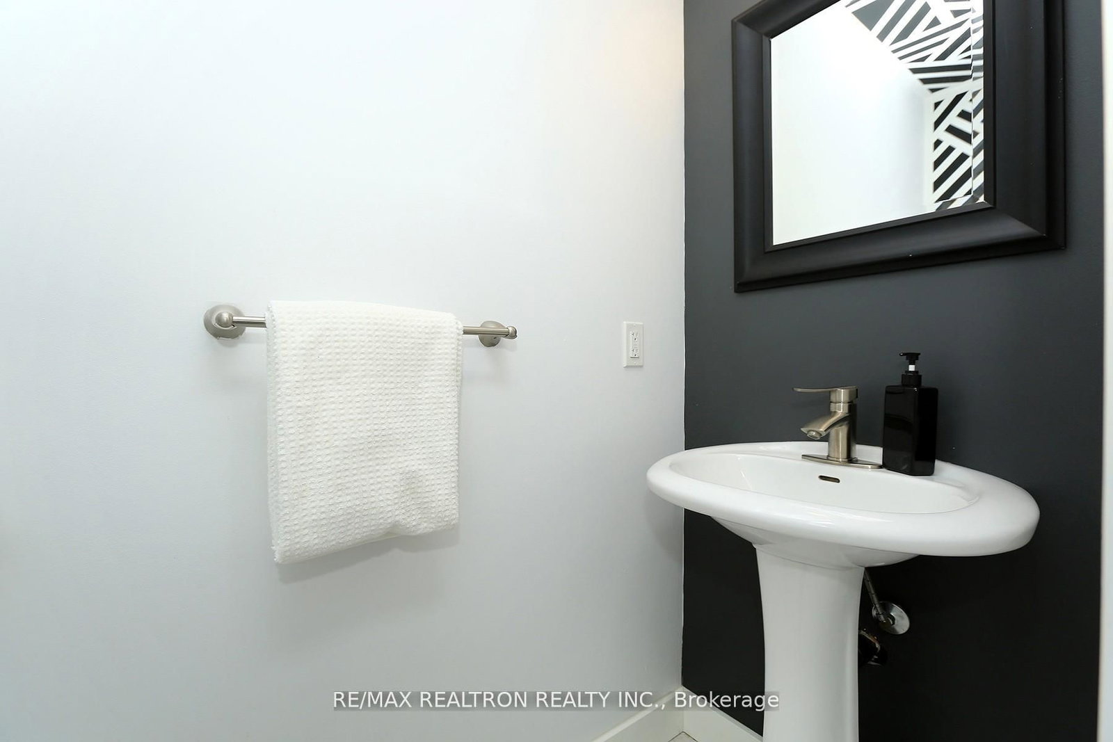 376 Rannie Road - Photo 17