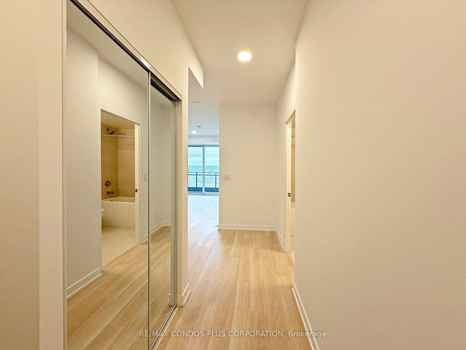 9751 Markham Road, Unit 2212 - Photo 11