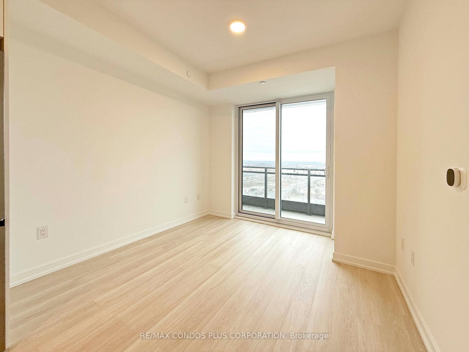 9751 Markham Road, Unit 2212 - Photo 3