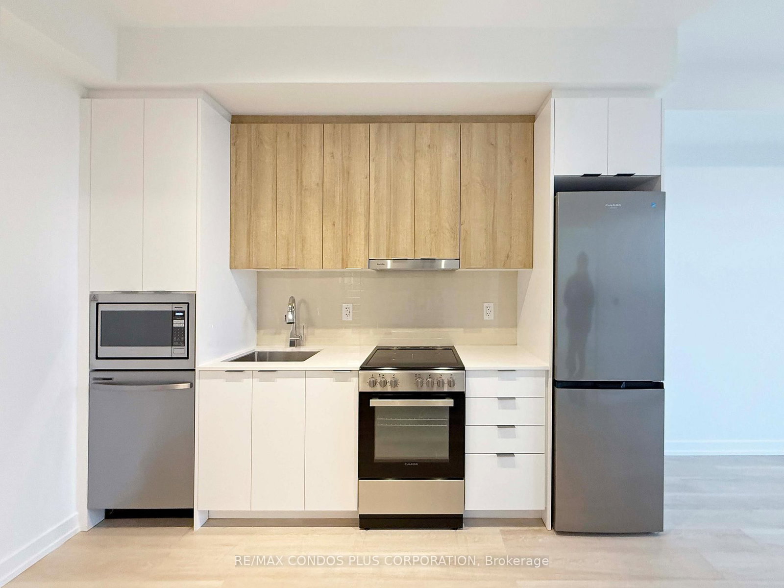 9751 Markham Road, Unit 2212 - Photo 7