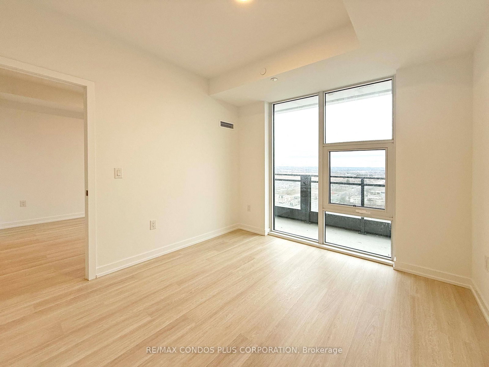 9751 Markham Road, Unit 2212 - Photo 8