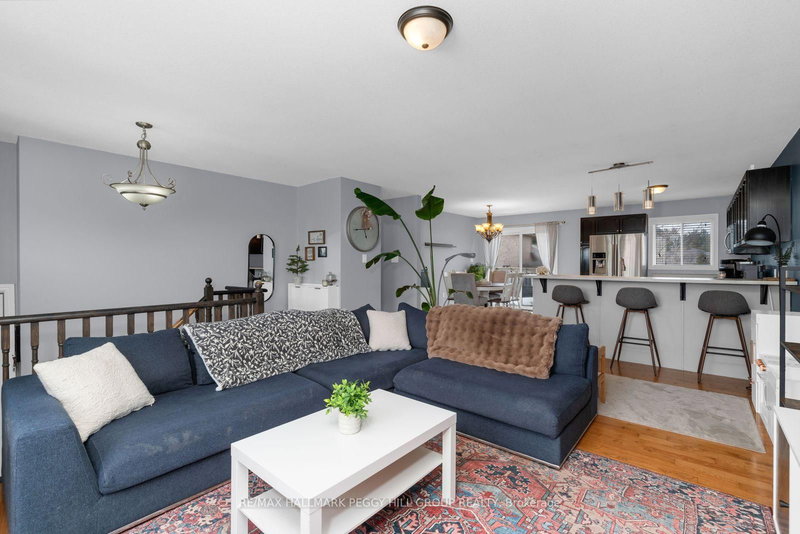 11 Vernon St, Essa, L3W 0V5 | Image 3