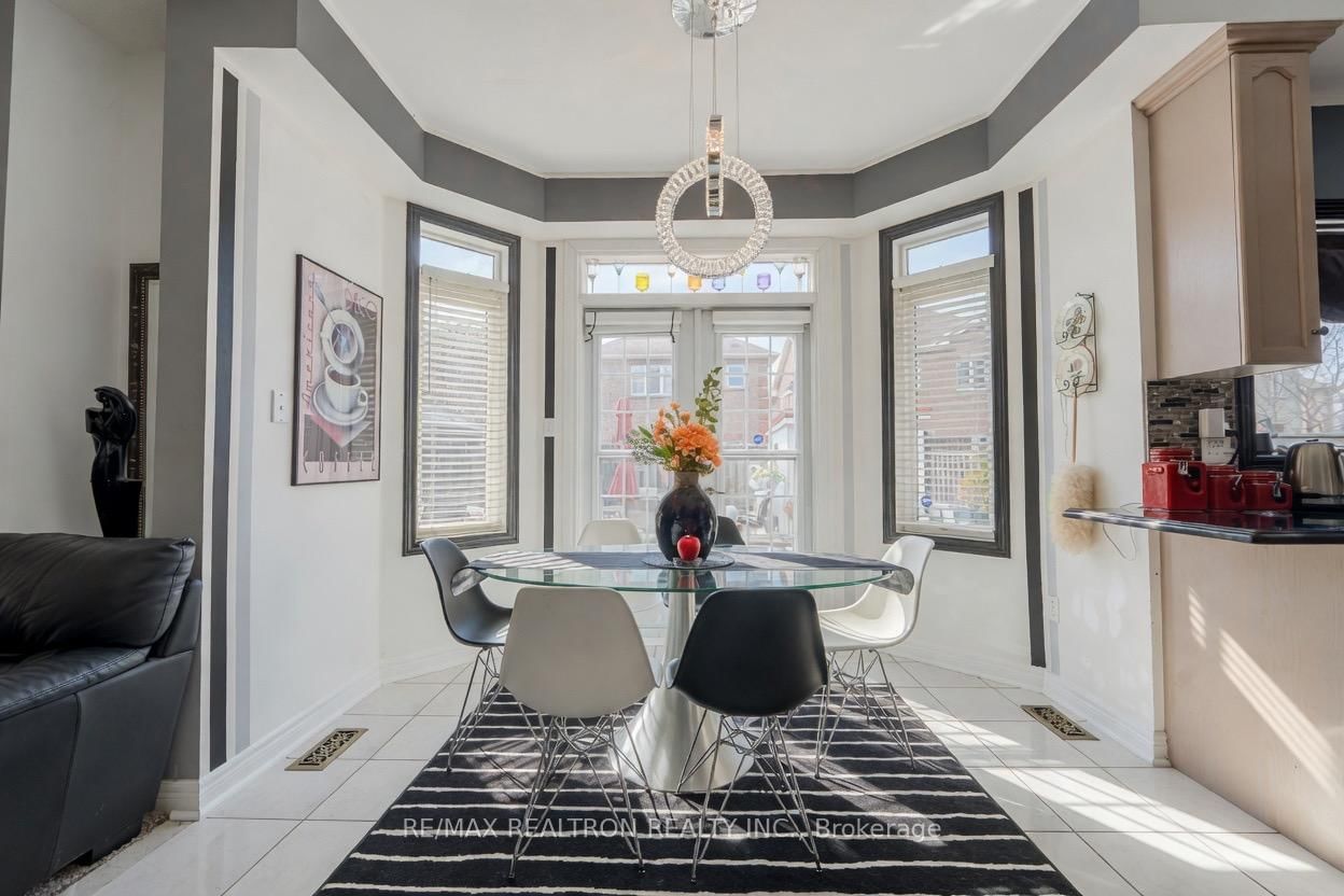 206 Featherstone Avenue - Photo 11