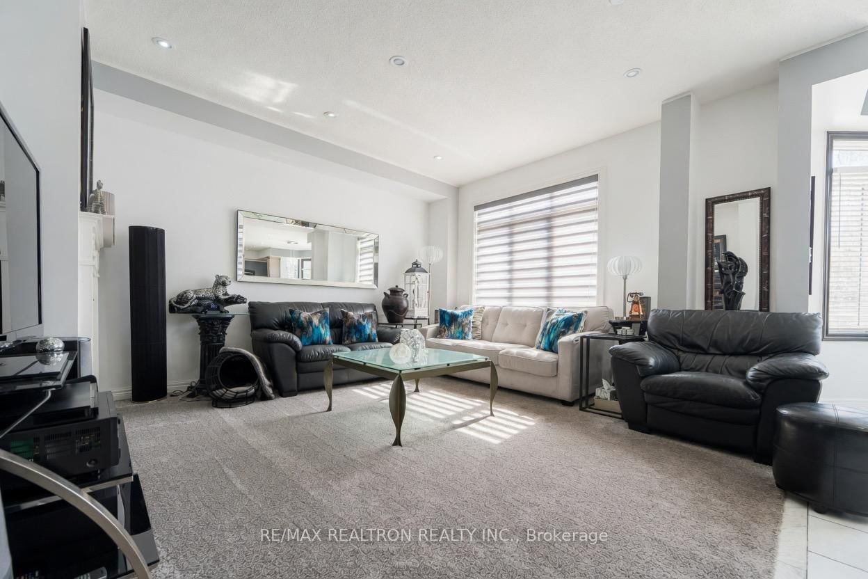 206 Featherstone Avenue - Photo 16