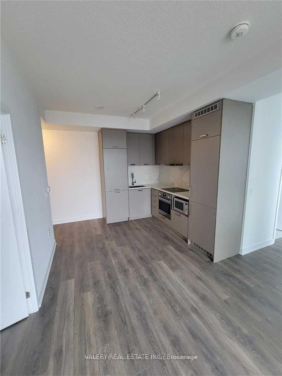 38 Honeycrisp Crescent N, Unit 816 - Photo 10