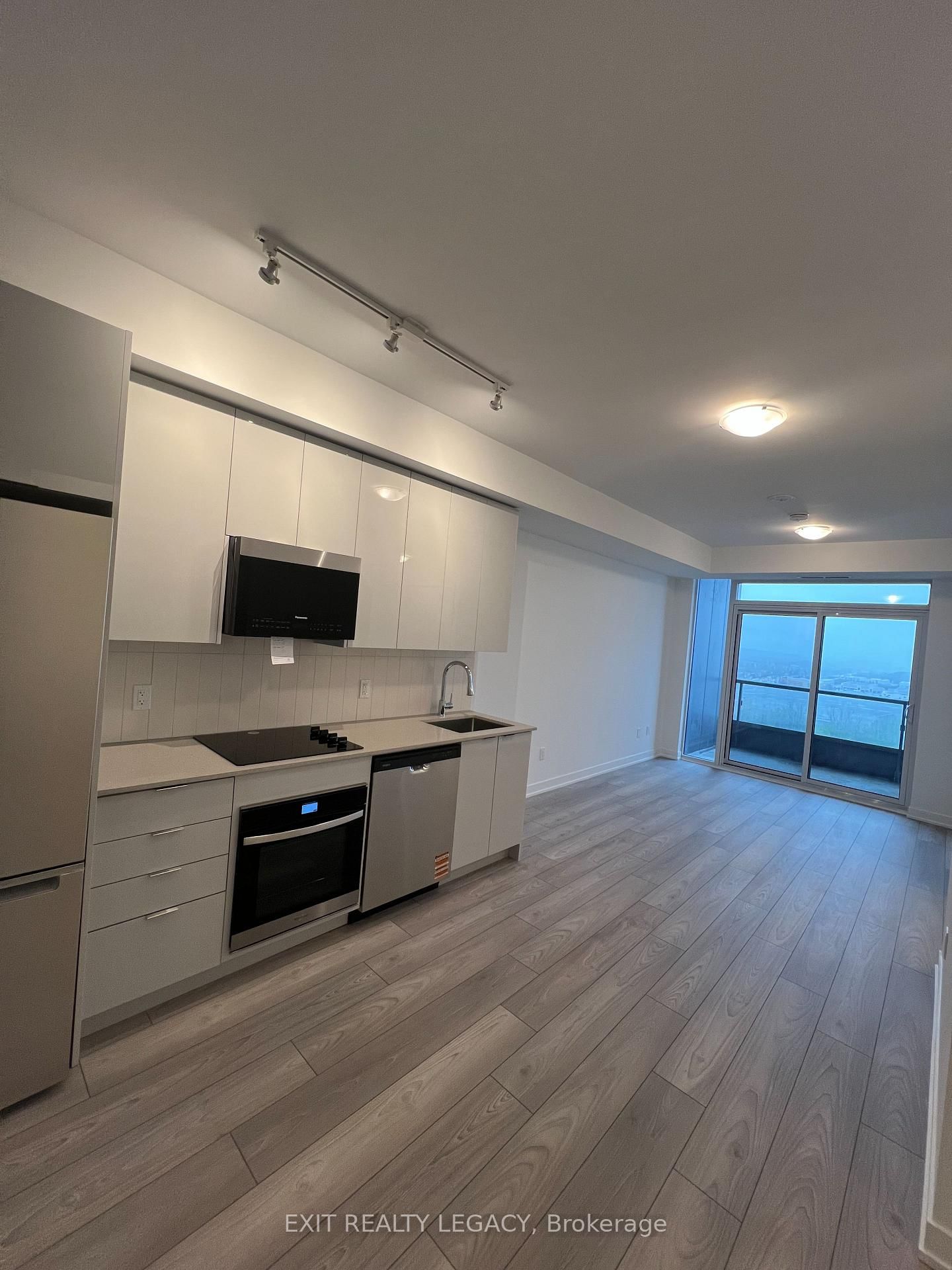 474 Caldari Road, Unit 1608 - Photo 19