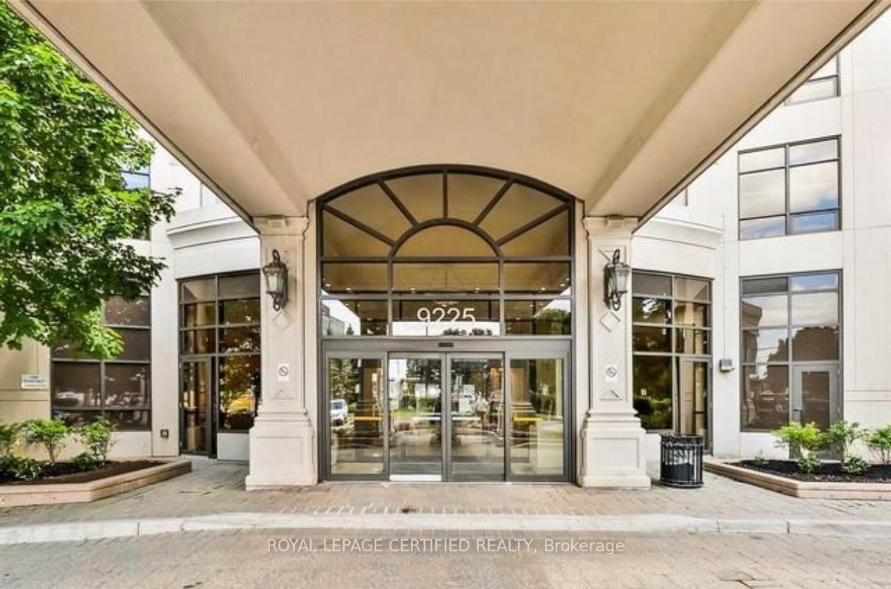 9225 Jane Street, Unit 817