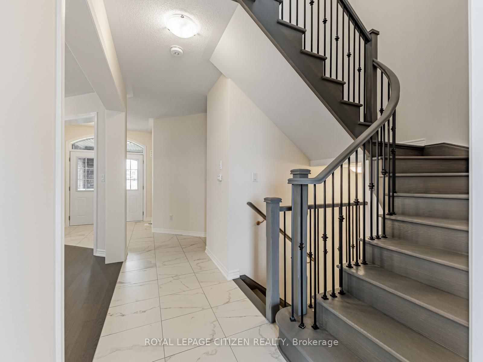 63 Fenn Crescent - Photo 6