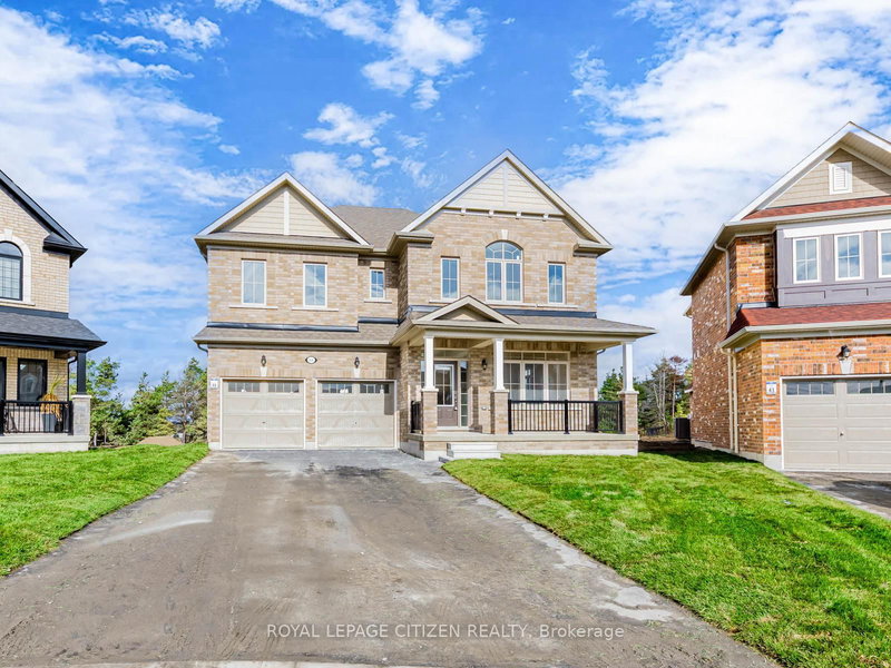 88 Lawrence D. Pridham Ave, New Tecumseth, L9R 0X4 | Image 2