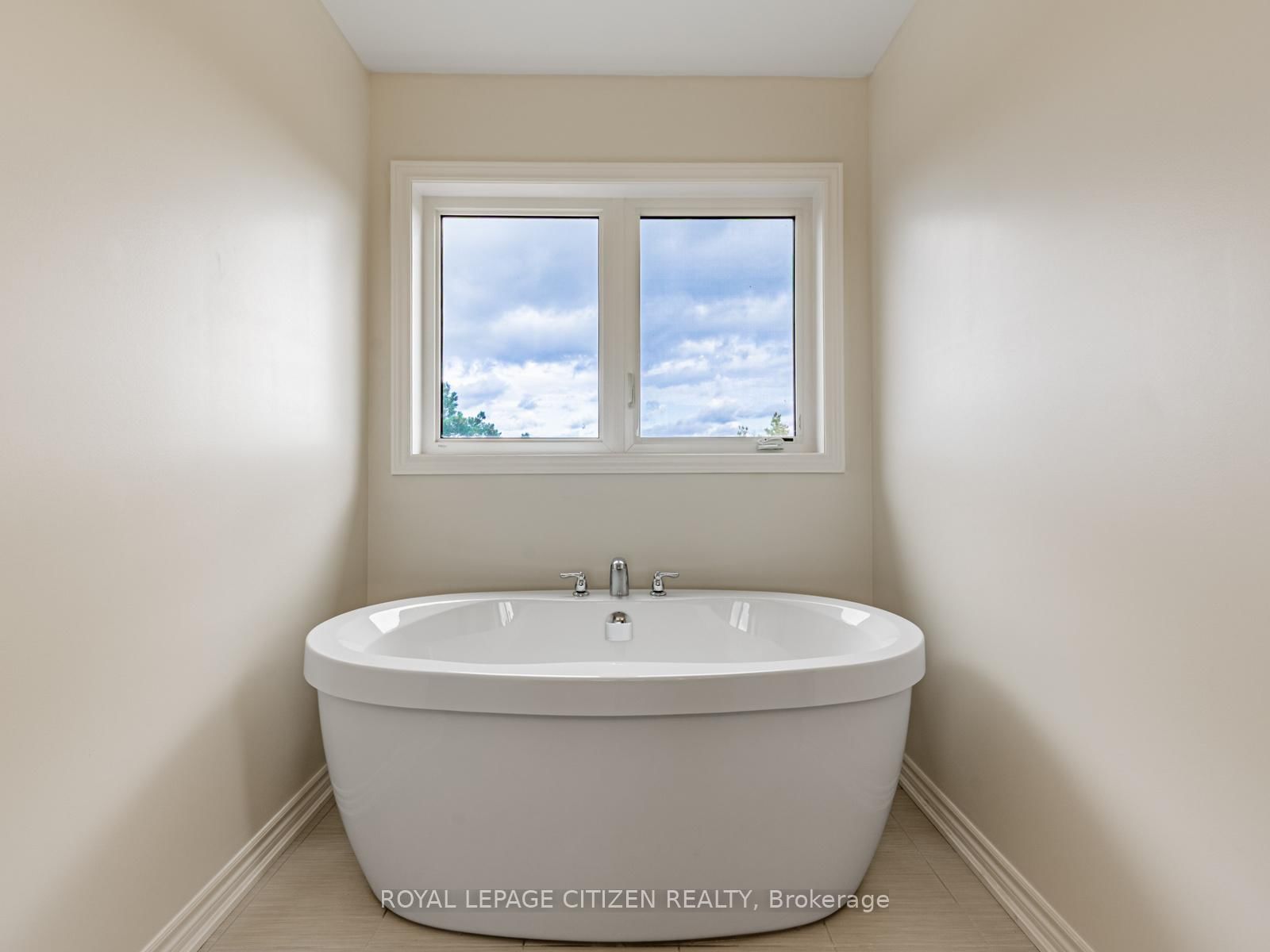 88 Lawrence D. Pridham Avenue - Photo 25