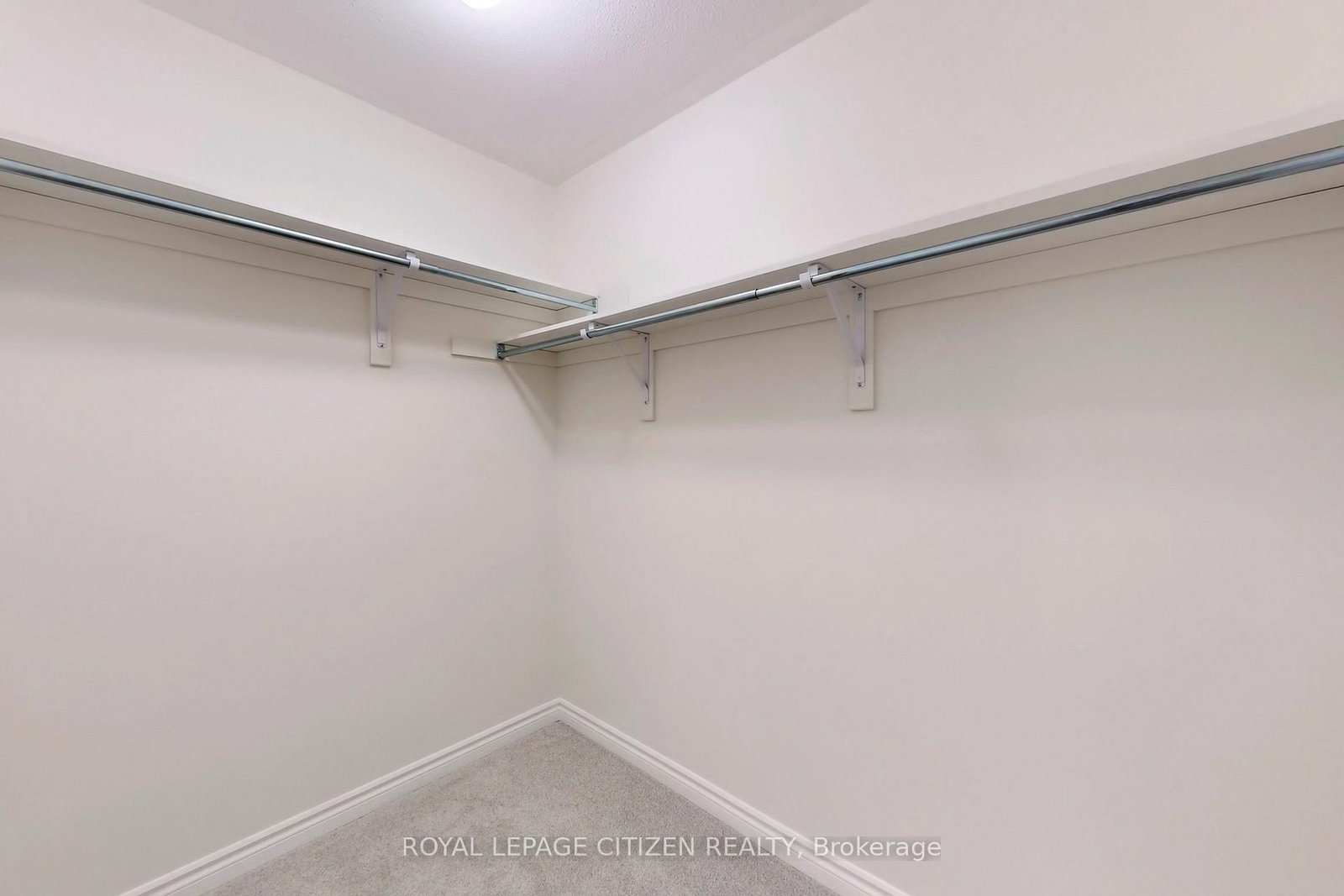 87 Lawrence D. Pridham Avenue - Photo 29