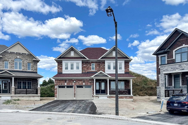 87 Lawrence D. Pridham Ave, New Tecumseth, L9R 0X4 | Image 3