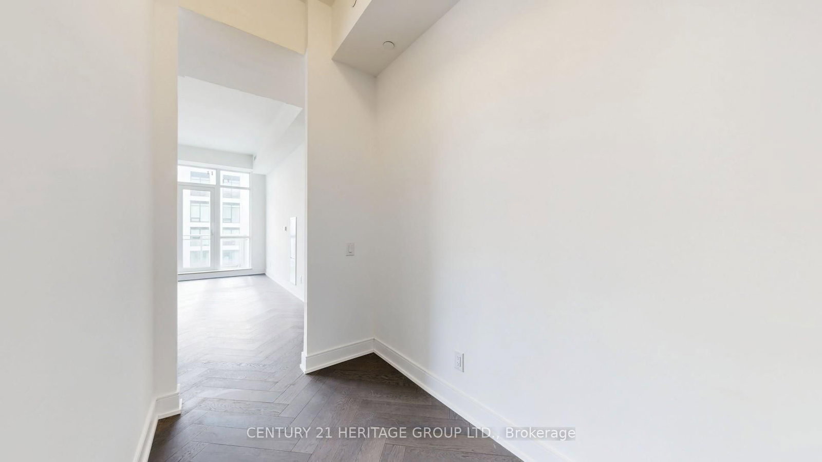 8888 Yonge Street, Unit 1205 - Photo 35
