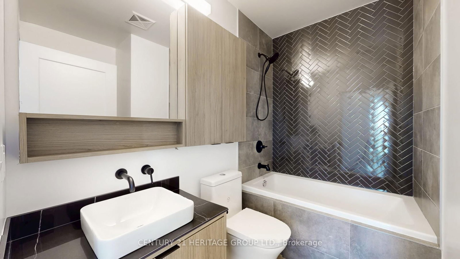 8888 Yonge Street, Unit 1205 - Photo 36