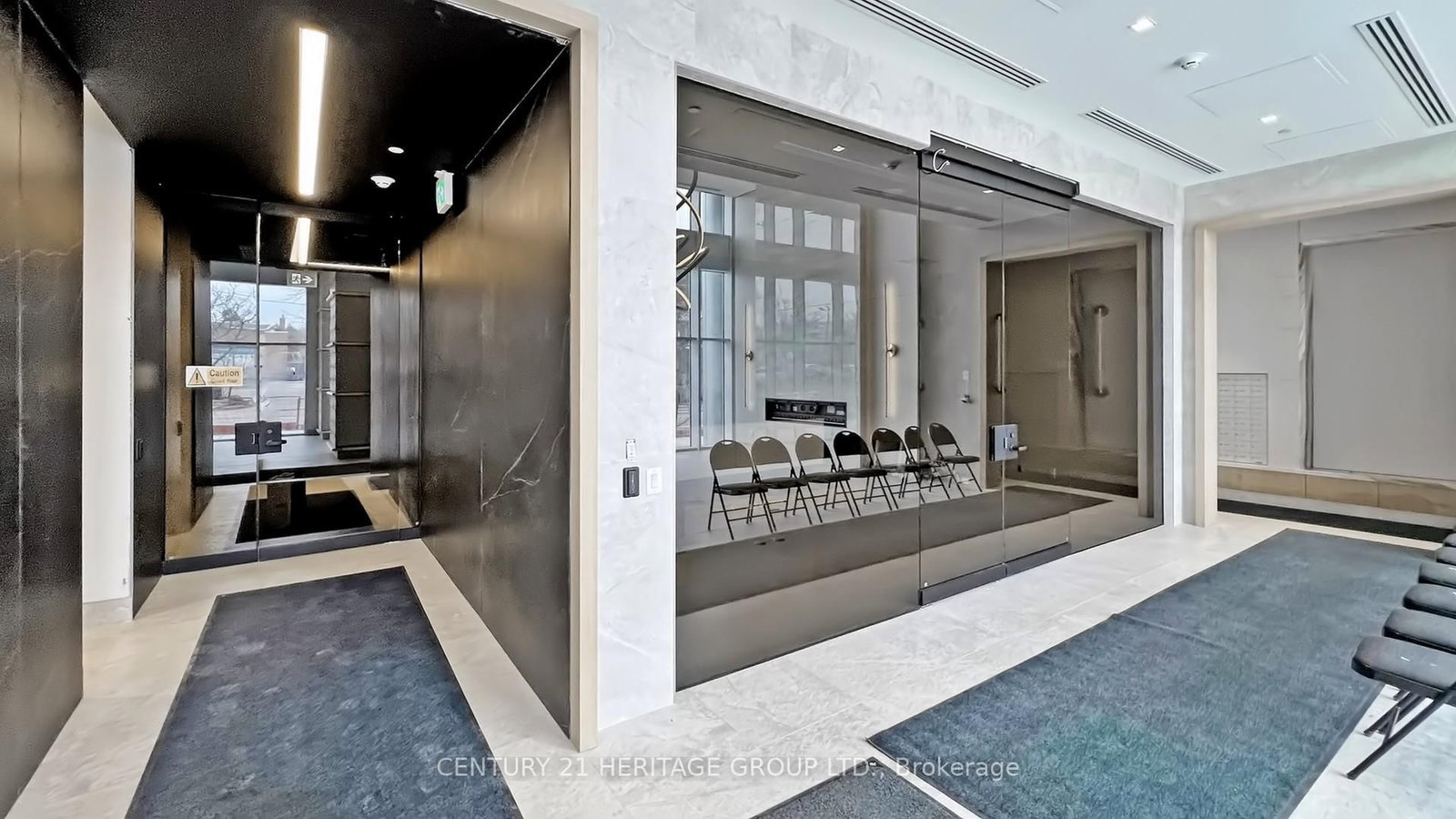 8888 Yonge Street, Unit 1205 - Photo 5