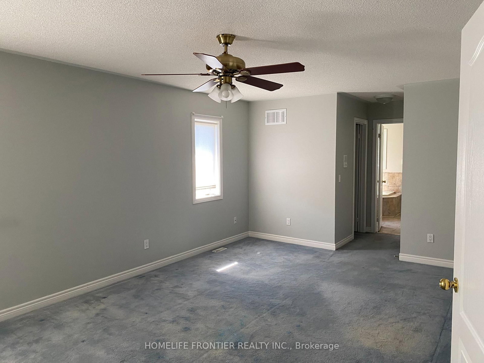 87 Estate Garden Drive - Photo 6