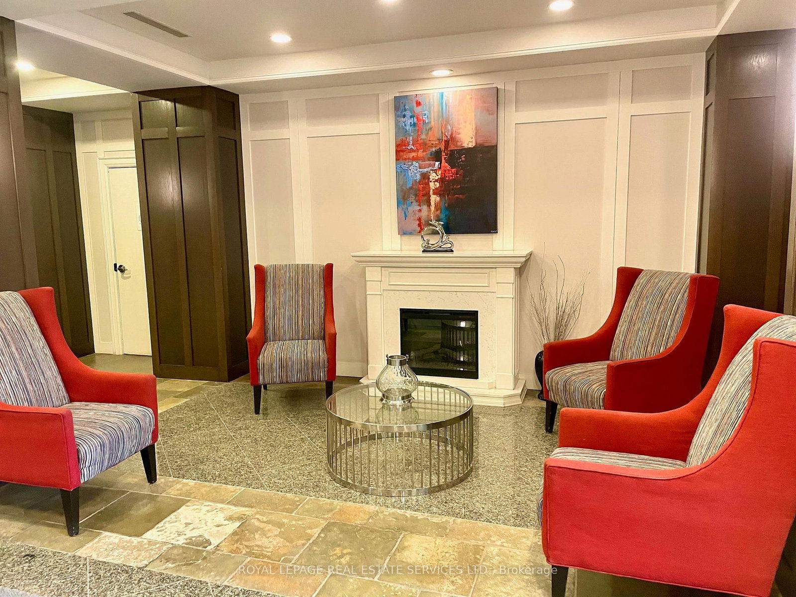 29 Northern Heights Drive, Unit 203 - Photo 3