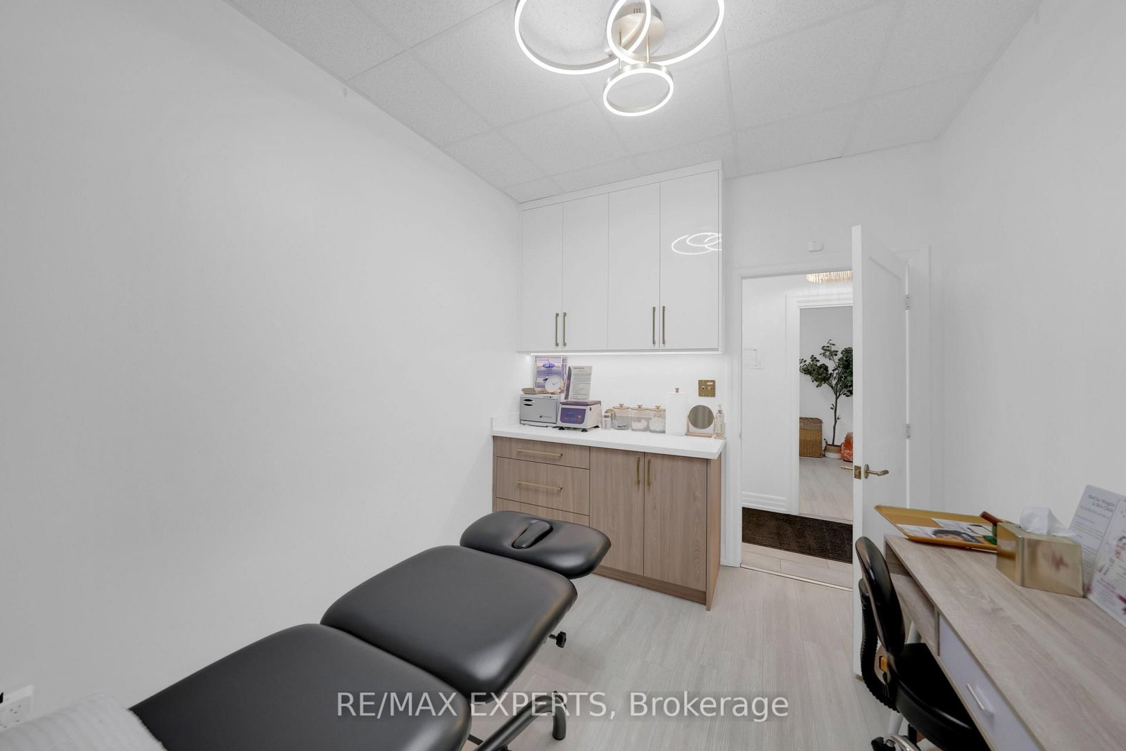 281 Woodbridge Avenue, Unit 22C - Photo 16