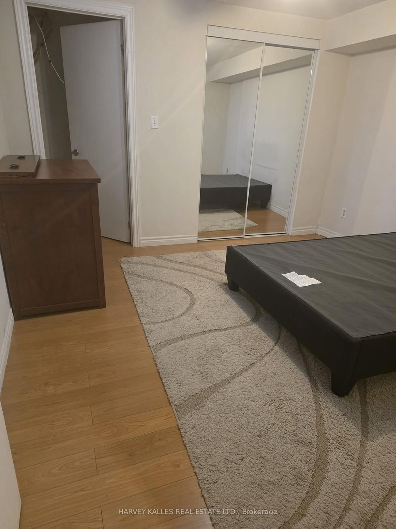 54 Aileen Rd, Markham, L3T 5T1 | Image 2