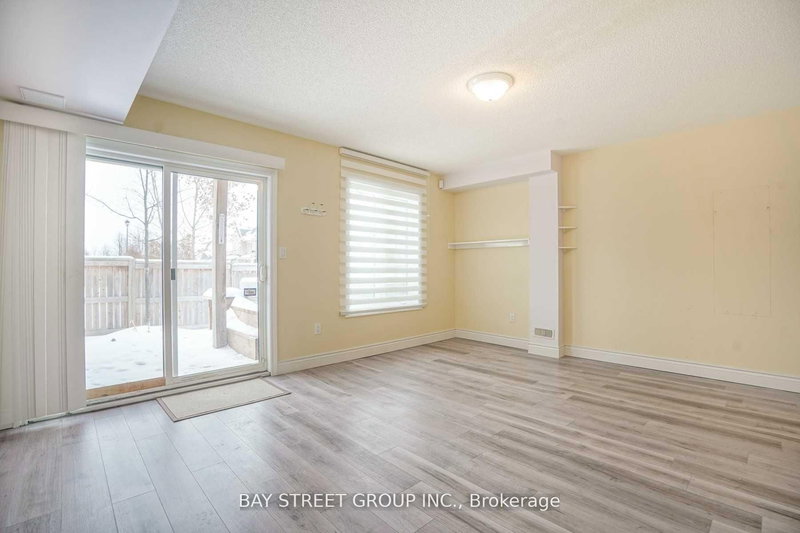 94 Mack Clement Lane, Richmond Hill, L4S 0G2 | Image 2